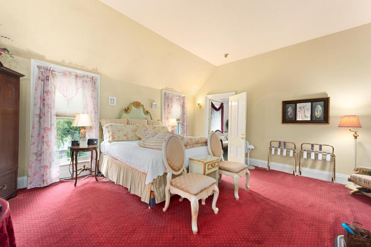 The Gables Wine Country Inn Санта-Роза Екстер'єр фото