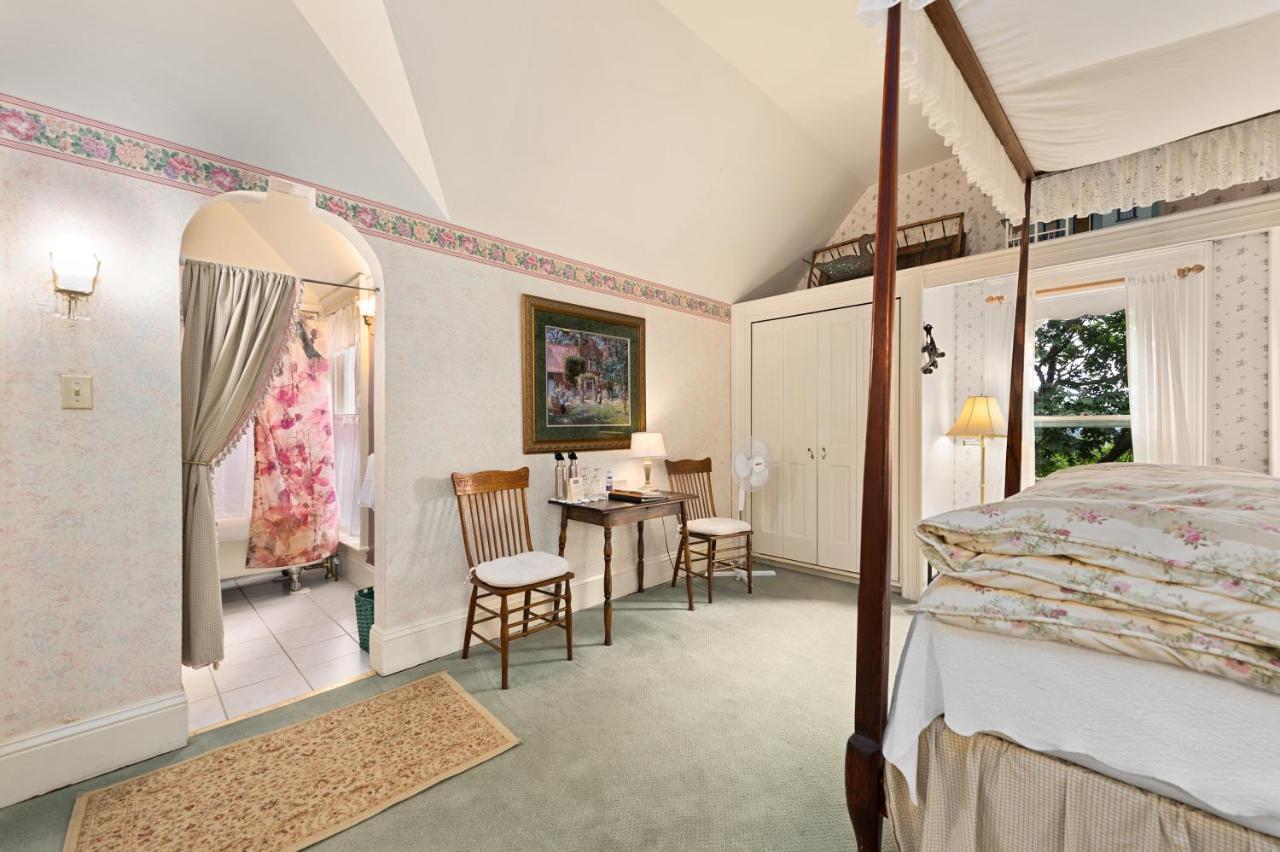 The Gables Wine Country Inn Санта-Роза Екстер'єр фото