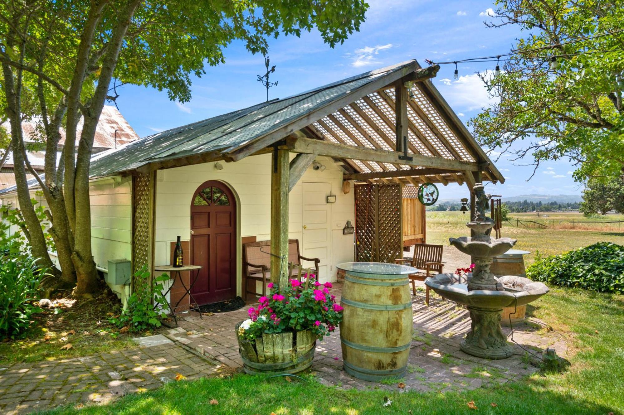 The Gables Wine Country Inn Санта-Роза Екстер'єр фото